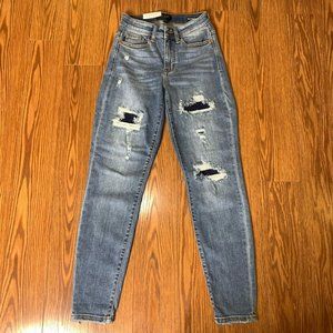 Judy Blue Womens‎ 0 Relaxed Fit Distressed Jeans